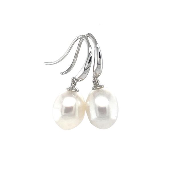 Sterling Silver 8-9mm South Sea Pearl Hooks